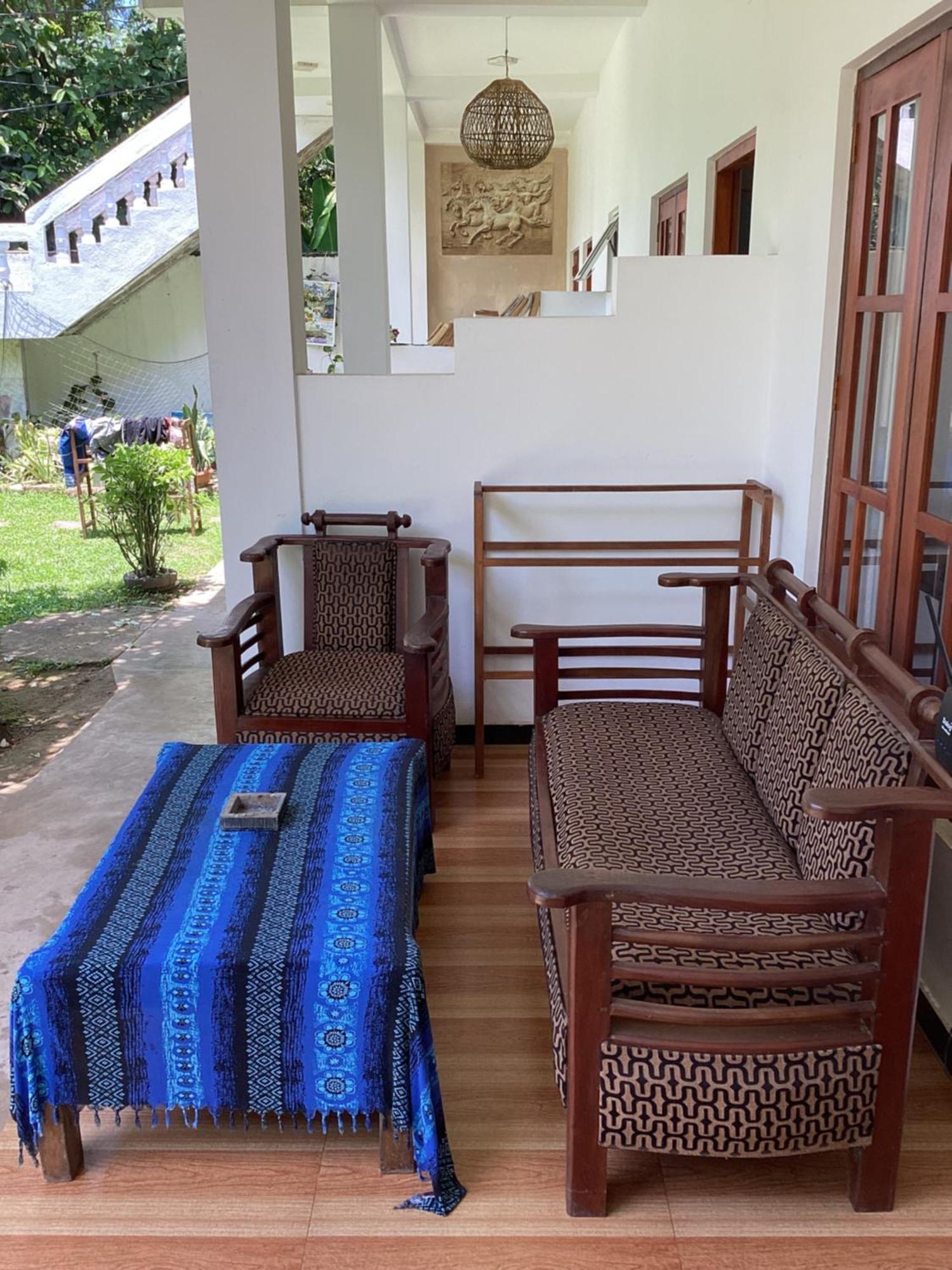 Aroma Guest House Mirissa Exterior foto